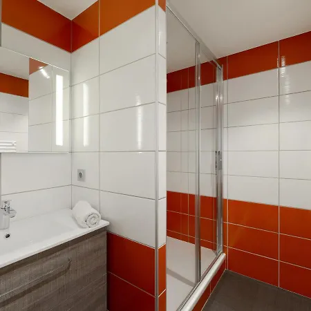 Apartment Montchavin Les Coches, 3 Pieces, 7 Personnes - Fr-1-181-919 *